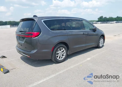 2023 Chrysler Pacifica Touring L z USA, uszkodzony, nr VIN 2C4RC1BG5PR581154